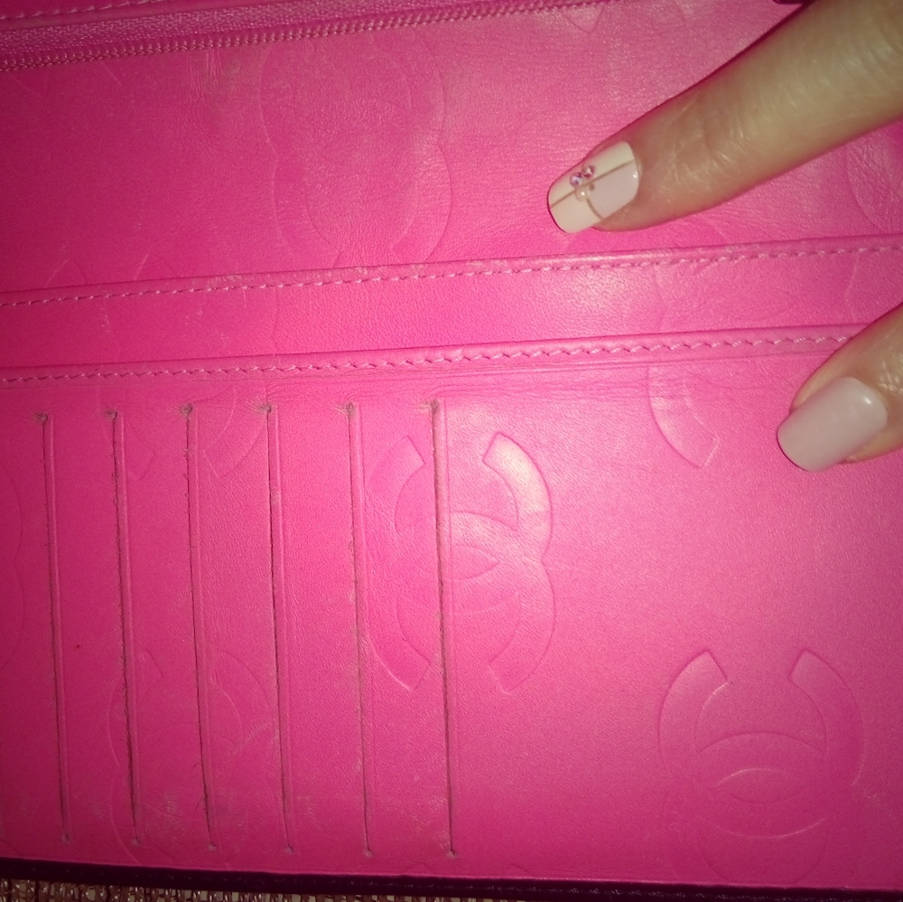 Wallet - Picture 4 of 6